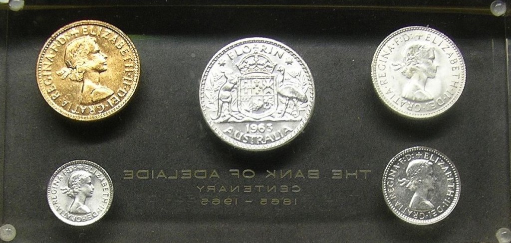 Fig. 1, Front and back of The Bank of Adelaide paperweights.